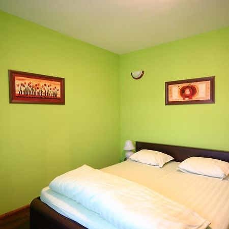 Private 4Br-2Ba Guest House Dryanovo With Pool And Free Parking Exteriér fotografie