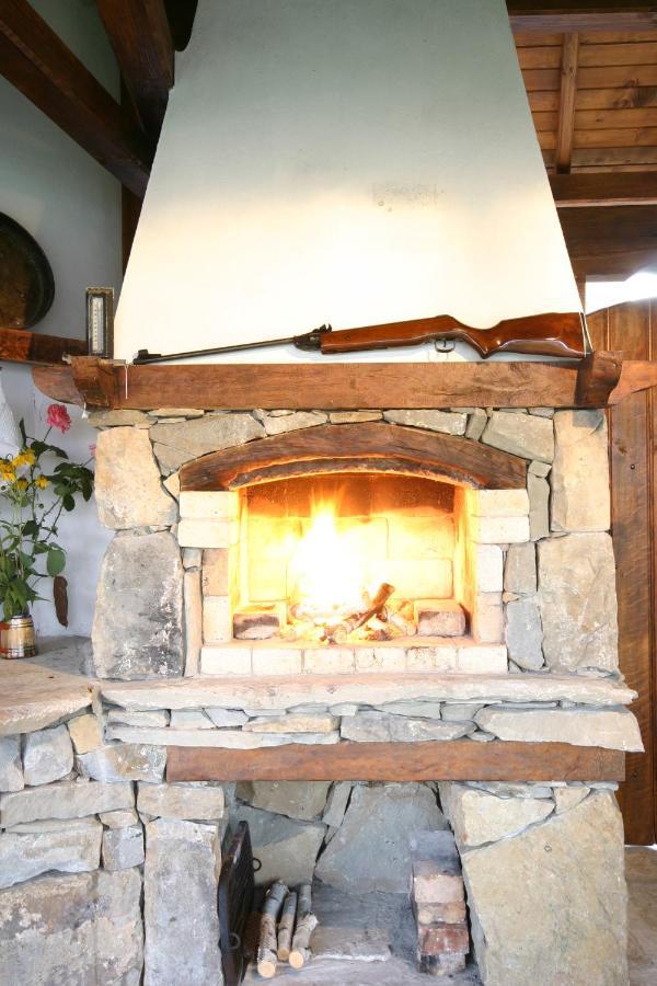 Private 4Br-2Ba Guest House Dryanovo With Pool And Free Parking Exteriér fotografie